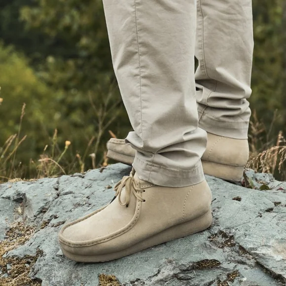 Clarks Wallabee Boot Men's Tan - Picture 2 of 12